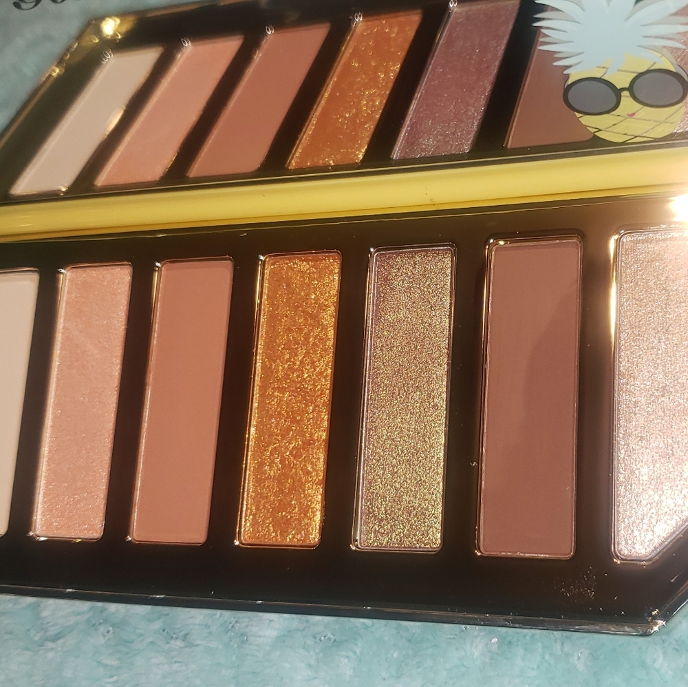 Too Faced Palette - Picture 3 of 6